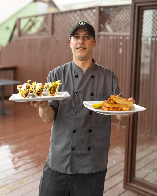 Read more about the article In Loving Memory Of Christopher Costantino : Owner And  chef Of  Lakeshore Café Has Died